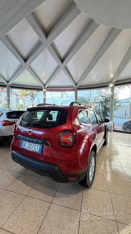 Usata Dacia Duster Prestige 116 CV (85 kW) 2022 Rosso SUV