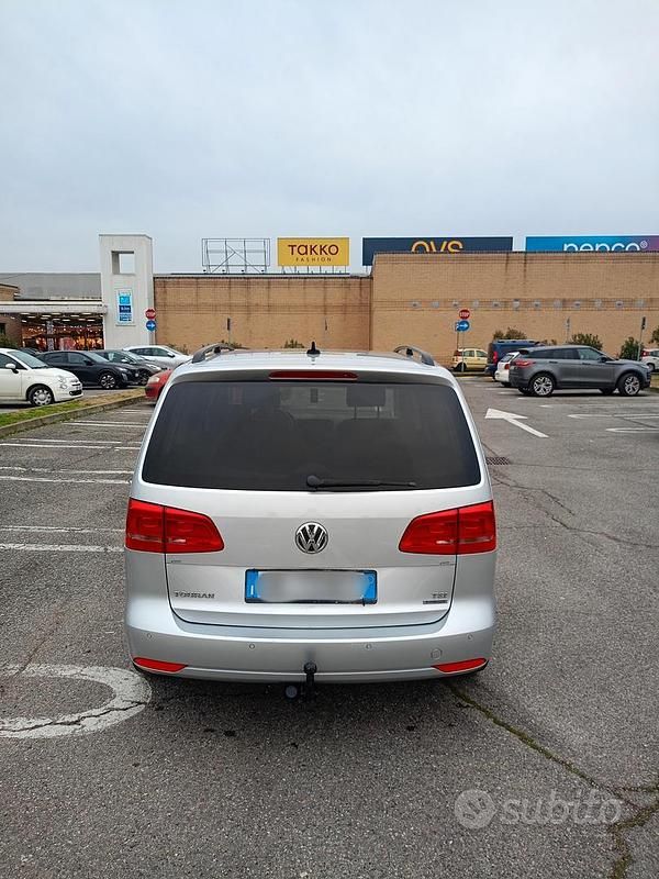 Usata VW Touran 105 CV (77 kW) 2013 Grigio Monovolume