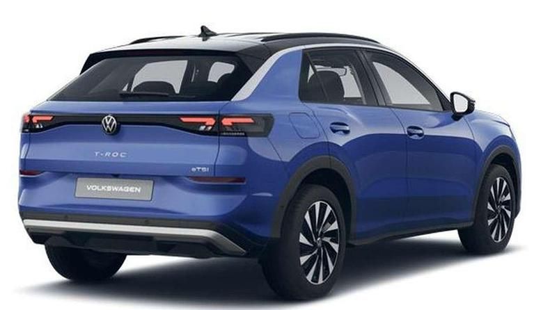 Nuova VW T-Roc 116 CV (85 kW) 2026 Celestial blue SUV