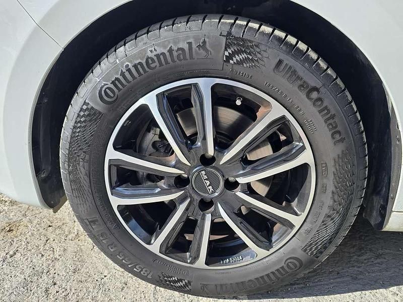 Usata Renault Clio V Zen 86 CV (63 kW) 2020 Berlina