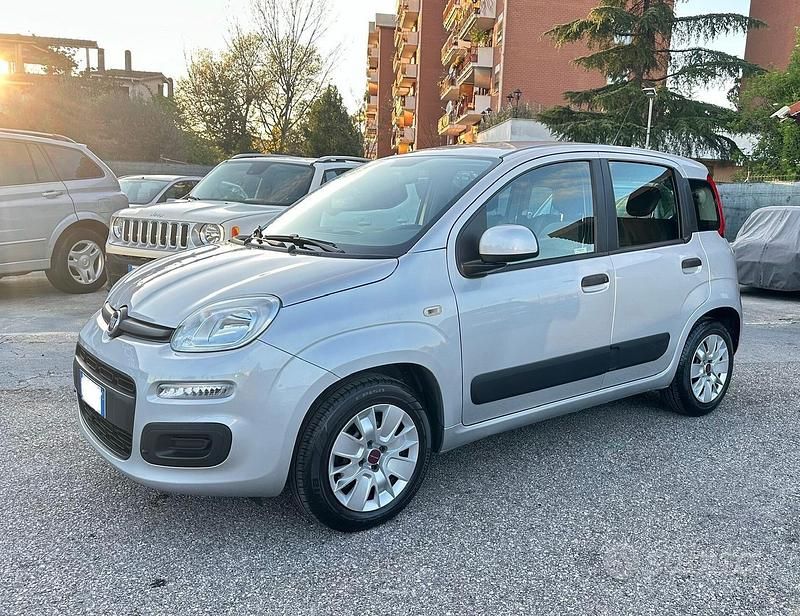 Usata Fiat Panda Easy 69 CV (50 kW) 2016 Grigio Utilitaria