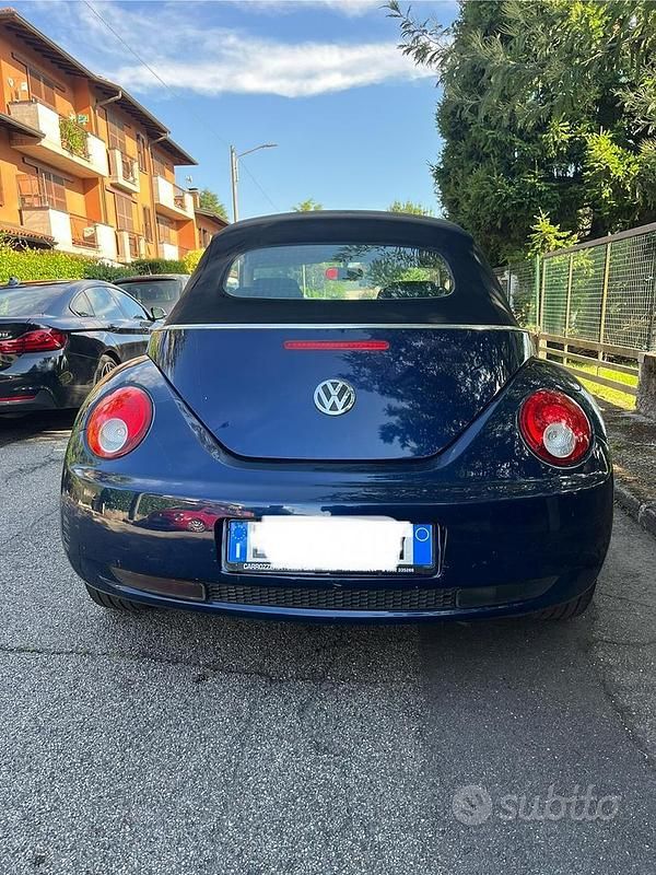 Usata VW New Beetle 2006 Blu Utilitaria