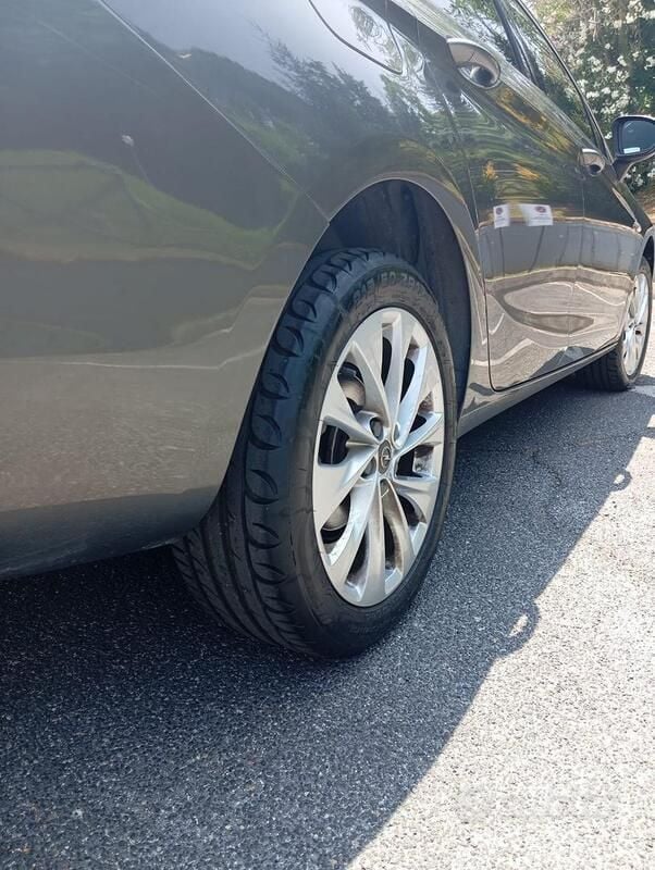 Usata Opel Astra 110 CV (80 kW) 2018 Grigio Station wagon