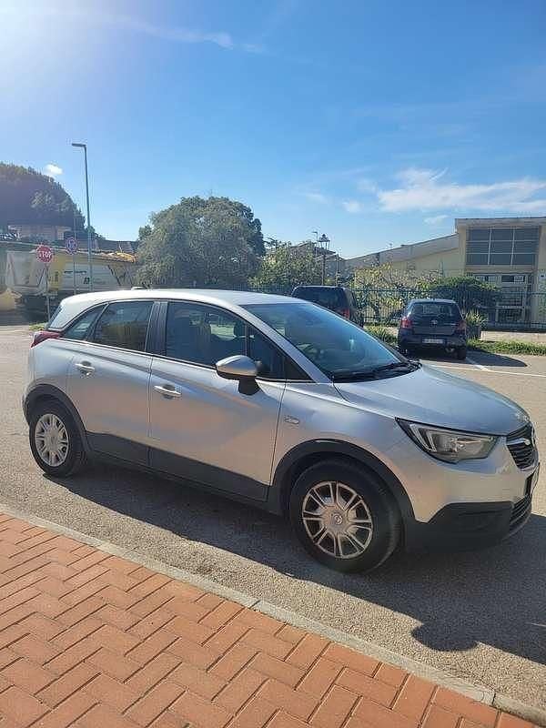 Usata Opel Crossland X 82 CV (60 kW) 2018 SUV