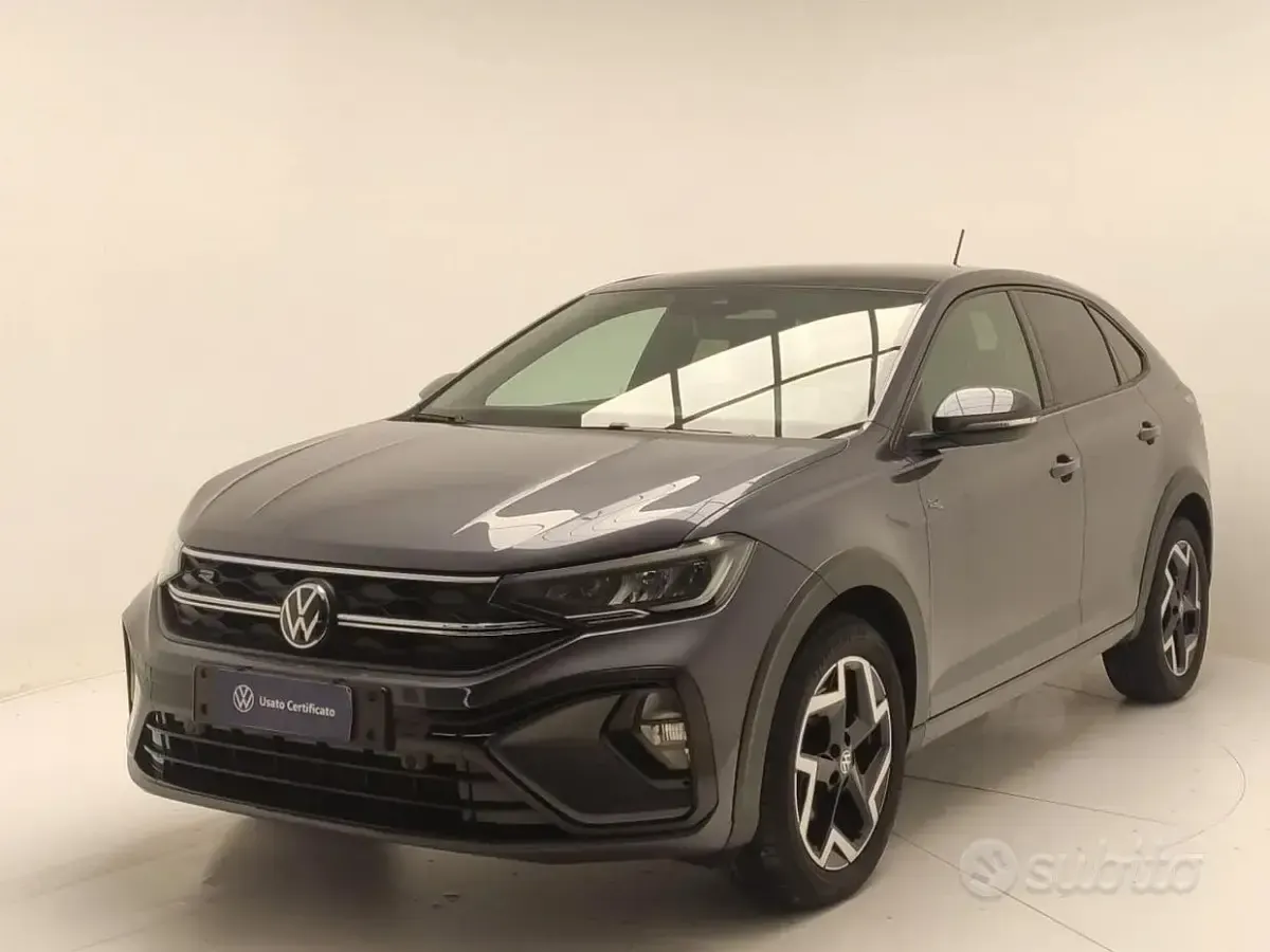 Usata VW Taigo R-line 110 CV (80 kW) 2023 Grigio SUV