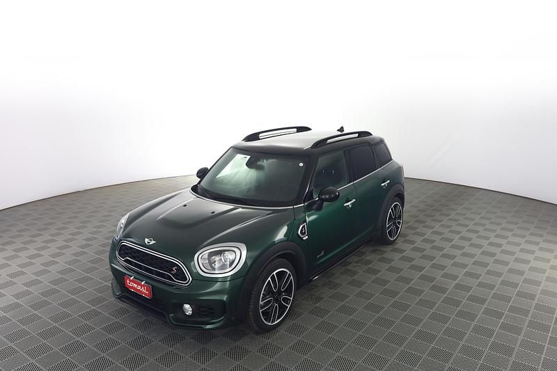 Usata Mini Countryman 192 CV (141 kW) 2018 British racing green con tetto nero SUV