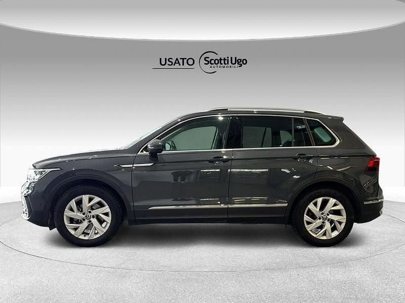 Usata VW Tiguan Elegance 150 CV (110 kW) 2023 Grigio SUV