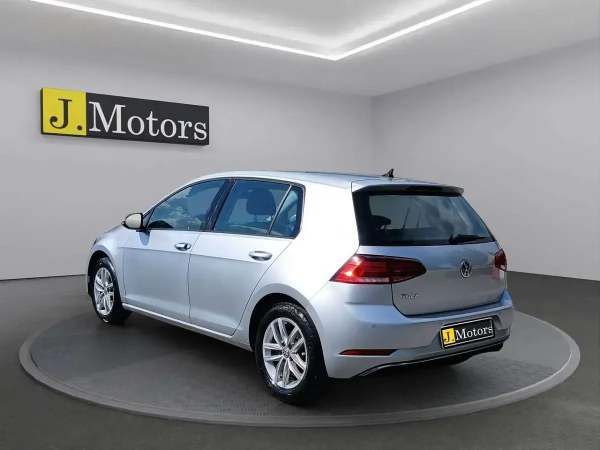 Usata VW Golf VII Business 150 CV (110 kW) 2020 Grigio chiaro Berlina