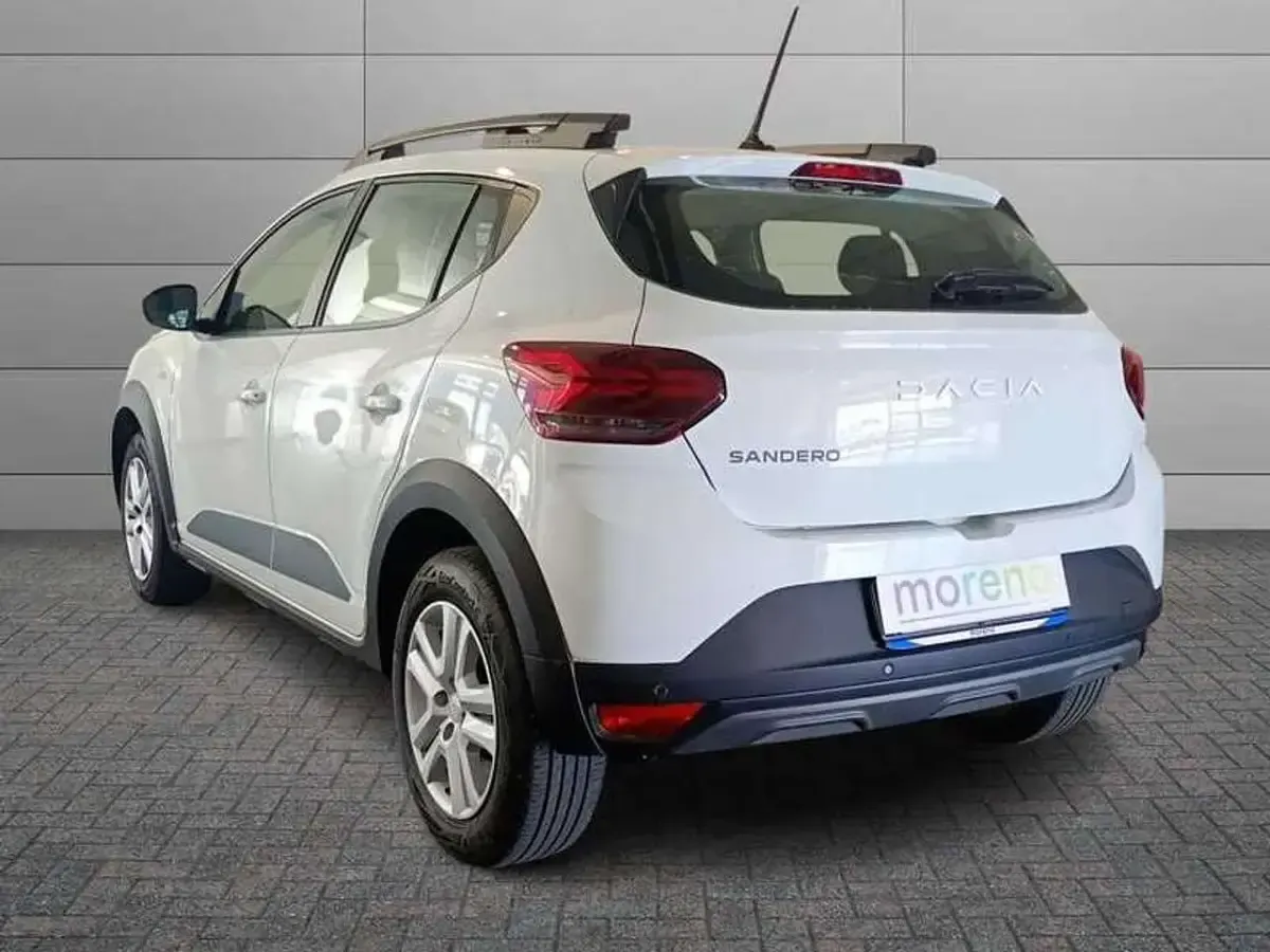 Usata Dacia Sandero Expression 101 CV (74 kW) 2023 Other Utilitaria