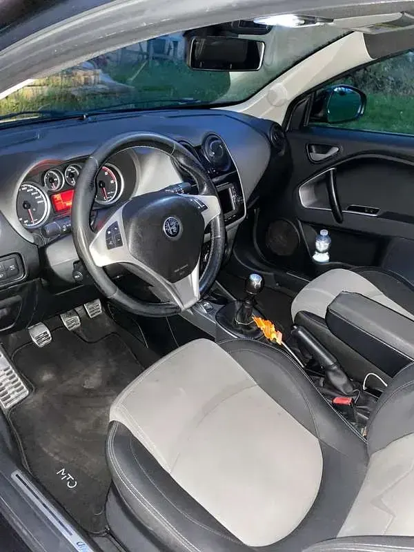 Usata Alfa Romeo MiTo Distinctive 84 CV (61 kW) 2014 Utilitaria