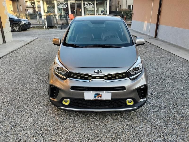 Gebraucht Kia Picanto X-Line 101 PS (74 kW) 2019 Grau Kleinwagen