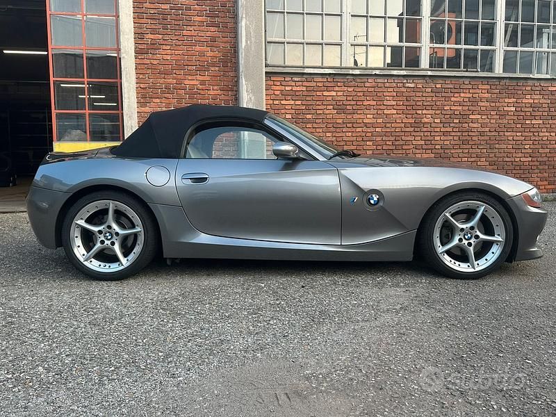 Usata BMW Z4 231 CV (169 kW) 2004 Argento Cabrio