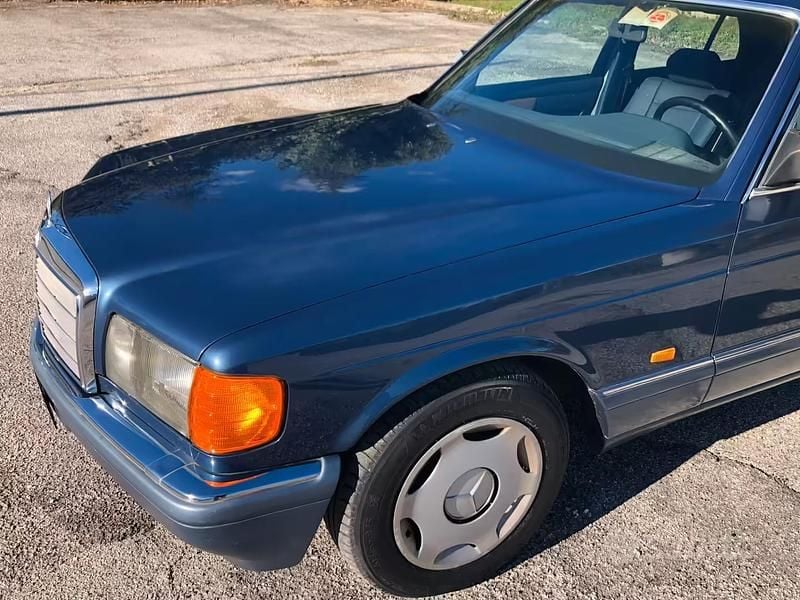 Usata Mercedes 300 SE 188 CV (138 kW) 1989 Blu Berlina