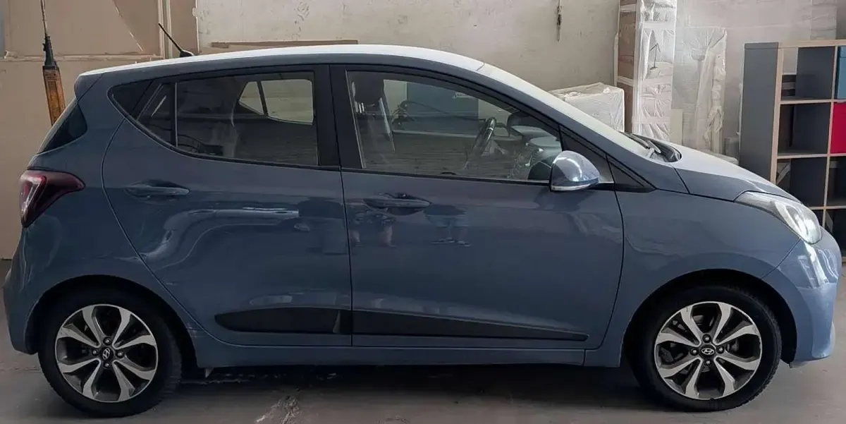 Usata Hyundai i10 Style 67 CV (49 kW) 2017 Blu/azzurro Utilitaria