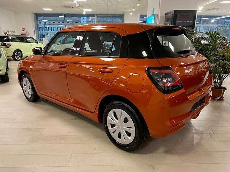 Nuova Suzuki Swift 83 CV (61 kW) 2025 Arancione Utilitaria