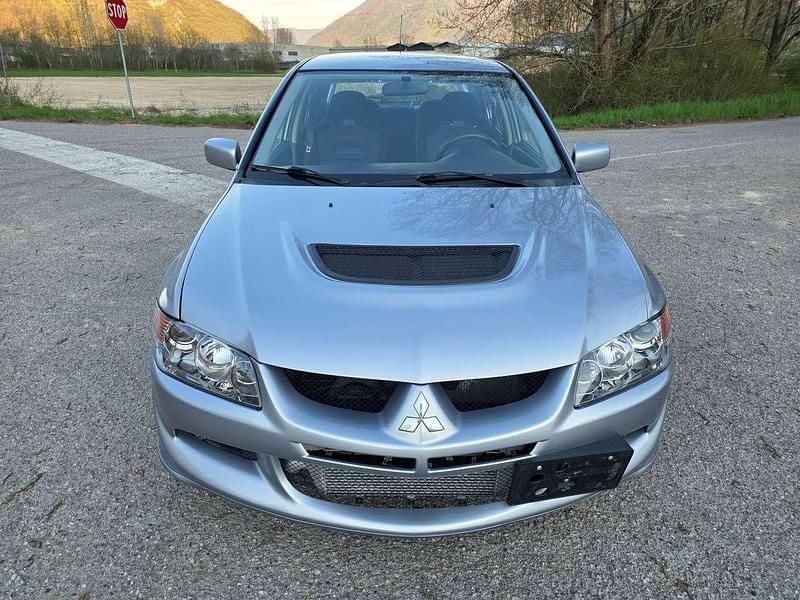 Usata Mitsubishi Lancer Evolution 265 CV (194 kW) 2005 Argento Berlina