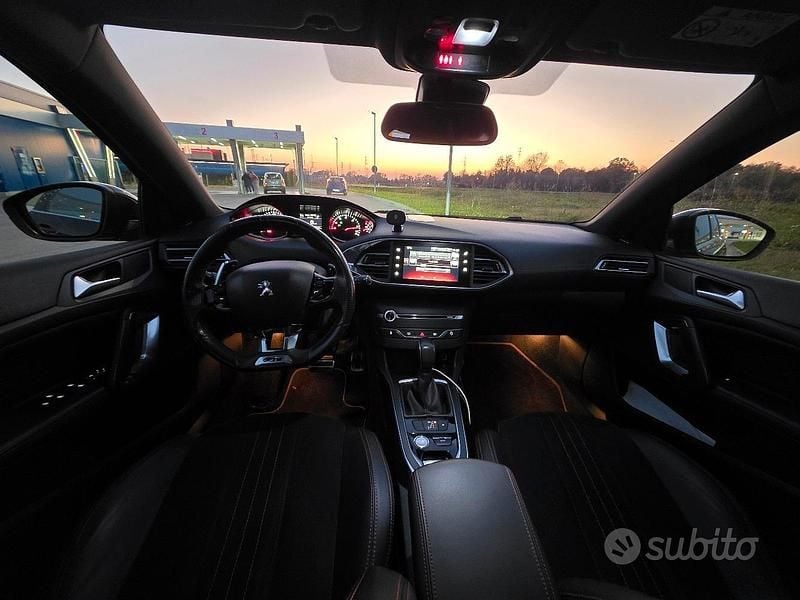 Usata Peugeot 308 GTi 181 CV (133 kW) 2016 Nero Berlina
