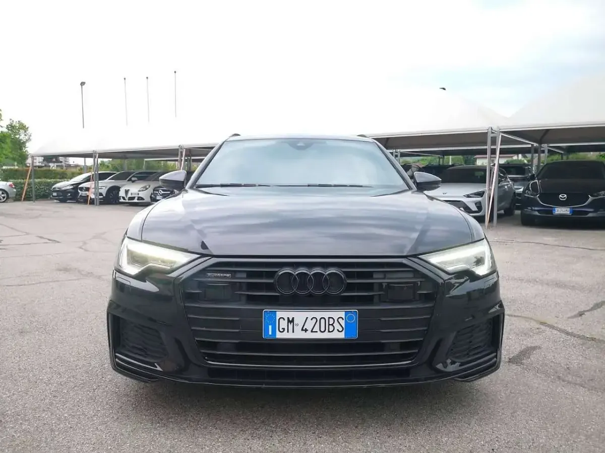 Usata Audi A6 Ambiente 204 CV (150 kW) 2022 Nero Station wagon