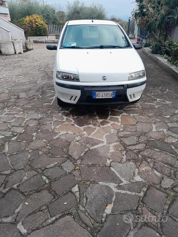 Usata Fiat Punto 2003 Bianco Utilitaria