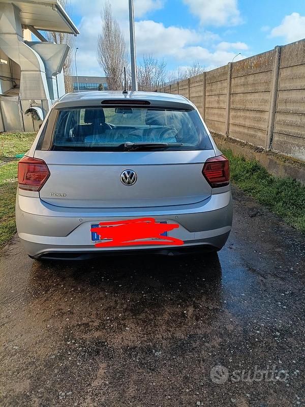 Usata VW Polo Comfortline 95 CV (69 kW) 2018 Grigio Utilitaria