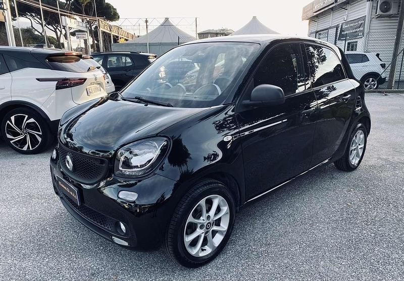 Other Usata 2017 Smart ForFour Passion Utilitaria | 8450 € (Super prezzo) - Immagine 1/4