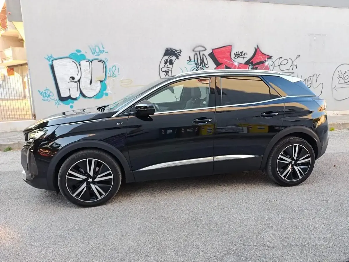 Usata Peugeot 3008 130 CV (95 kW) 2022 Nero SUV