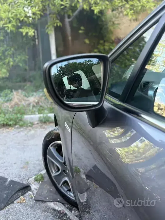 Usata Renault Clio IV 75 CV (55 kW) 2015 Grigio Berlina