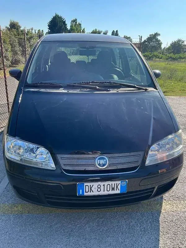 Usata Fiat Idea Active 77 CV (56 kW) 2007 Nero Monovolume