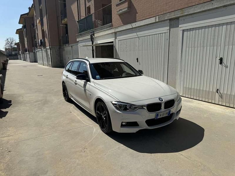 Usata 2018 BMW 318 M Sport Station wagon | 16.590 € (Ottimo prezzo) - Immagine 1/4