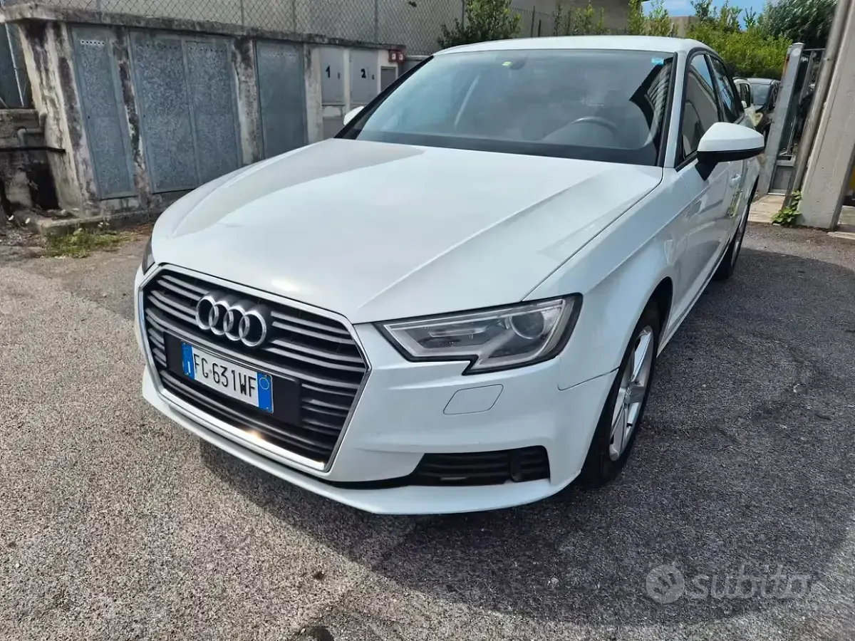 Usata Audi A3 Sport 110 CV (80 kW) 2017 Bianco Berlina