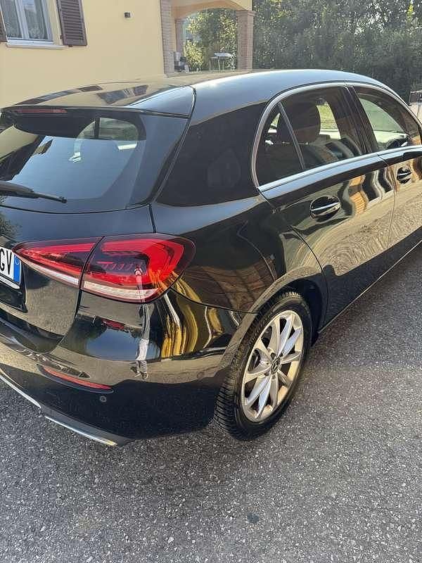 Usata Mercedes A180 116 CV (85 kW) 2020 Berlina