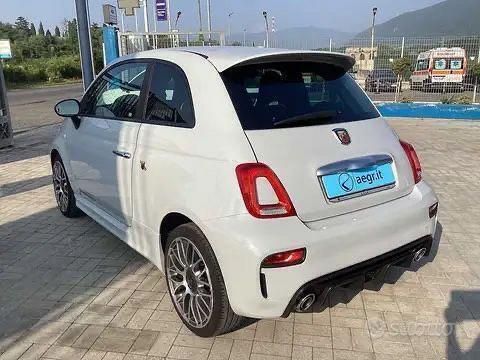 Usata 2022 Abarth 500 Due volumi | 17.900 € (Buon prezzo) - Immagine 1/4