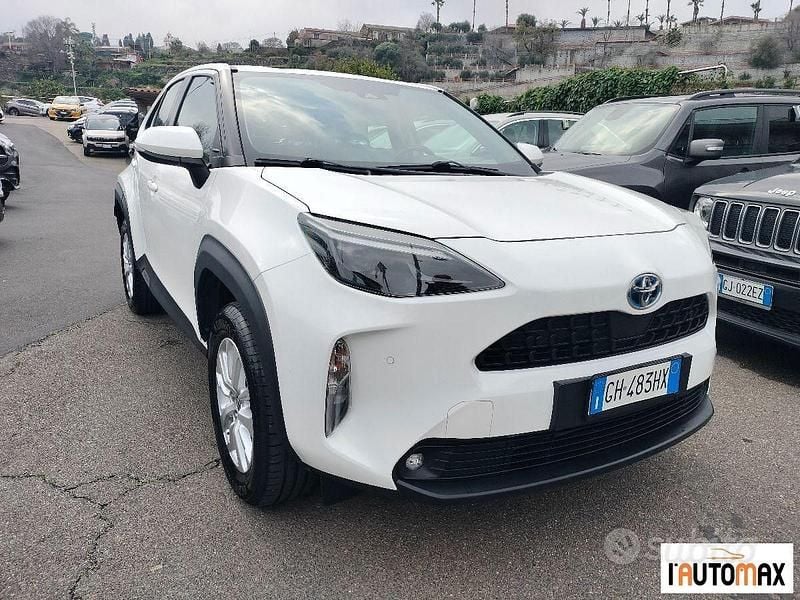 Usata Toyota Yaris Cross Business Edition 116 CV (85 kW) 2021 Bianco SUV