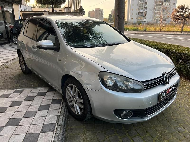 Usata VW Golf VI Highline 101 CV (74 kW) 2009 Grigio Utilitaria