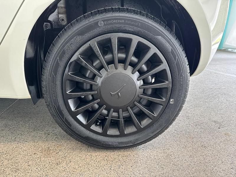 Usata Lancia Ypsilon 69 CV (50 kW) 2020 Bianco Utilitaria