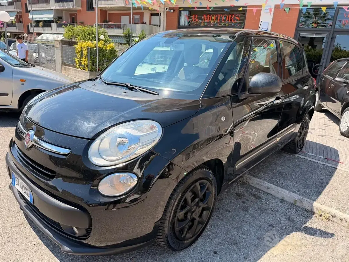 Usata Fiat 500L Pop Star 105 CV (77 kW) 2015 Nero Monovolume