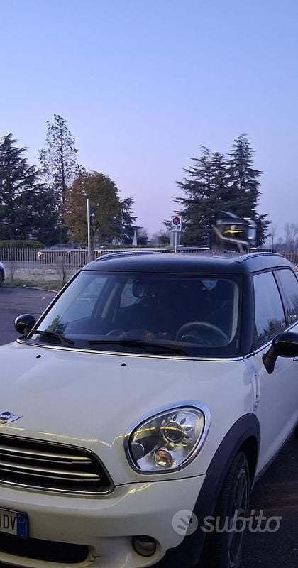 Usata Mini Countryman 140 CV (102 kW) 2014 Bianco SUV