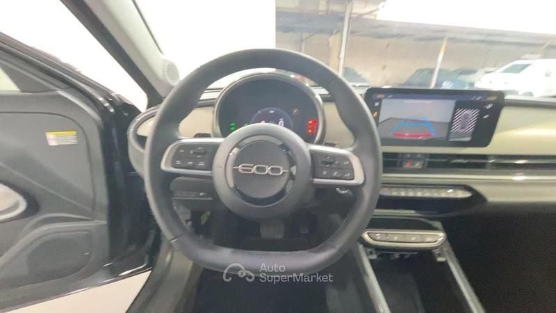 Usata Fiat 600 La Prima 110 CV (80 kW) 2025 Nero SUV