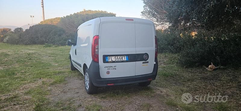 Usata Fiat Doblò 95 CV (69 kW) 2017 Bianco Monovolume