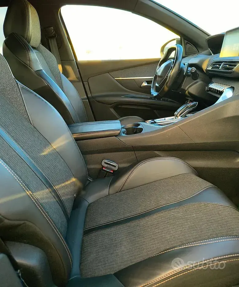 Usata Peugeot 3008 GT-line 120 CV (88 kW) 2017 SUV