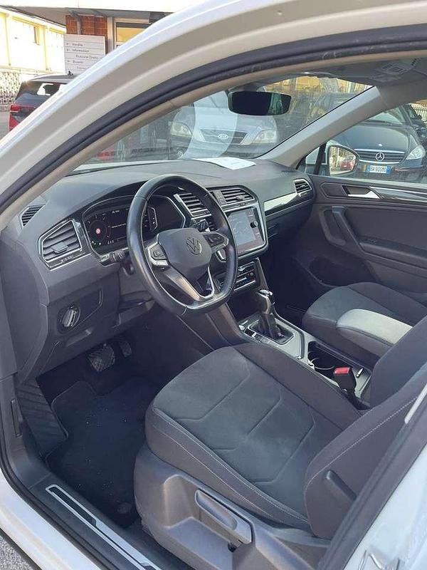 Usata VW Tiguan Elegance 150 CV (110 kW) 2022 Bianco SUV
