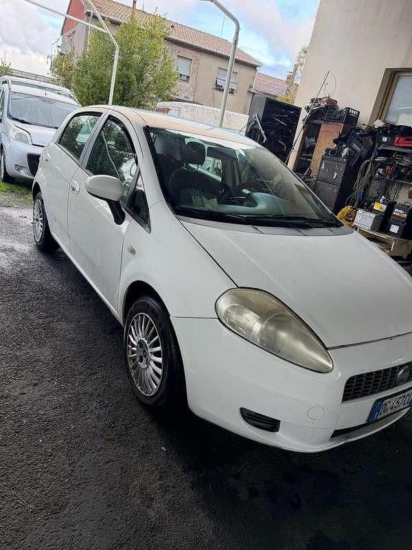 Usata Fiat Punto 88 CV (64 kW) 1999 Berlina