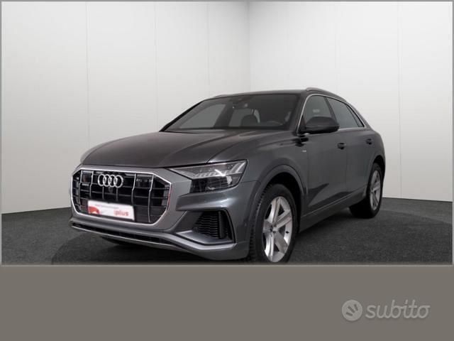 Usata 2022 Audi Q8 Sport SUV | 56.990 € (Ottimo prezzo) - Immagine 1/4