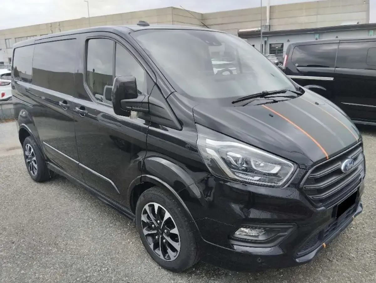Usata Ford Transit Custom Sport 185 CV (136 kW) 2020 Nero Furgone