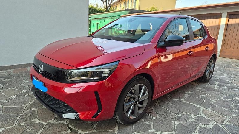 Usata Opel Corsa 100 CV (73 kW) 2023 Rosso Utilitaria