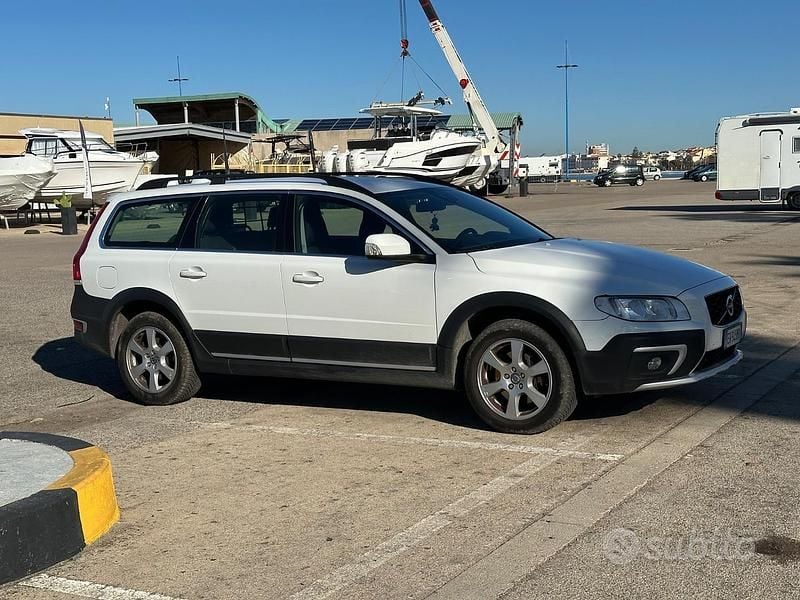 Usata Volvo XC70 205 CV (150 kW) 2014 Bianco SUV