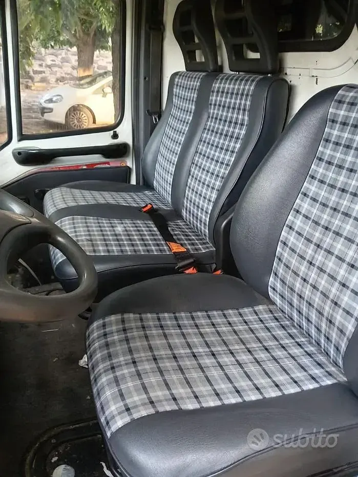 Usata Fiat Ducato 68 CV (50 kW) 1999 Bianco Furgone