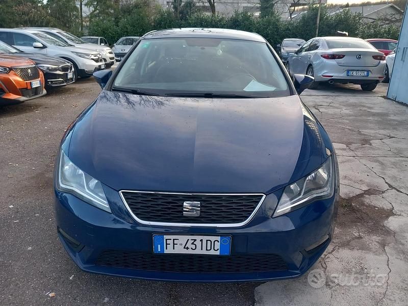 Usata Seat Leon Style 110 CV (80 kW) 2016 Blu Berlina