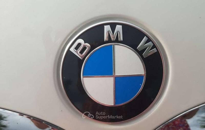 Usata BMW 116 Advantage 116 CV (85 kW) 2021 Bianco perlato Utilitaria
