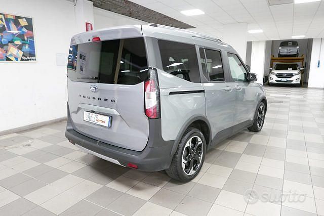 Occasion Ford Tourneo Courier Active 125 ch (91 kW) 2024 Gris Monospace